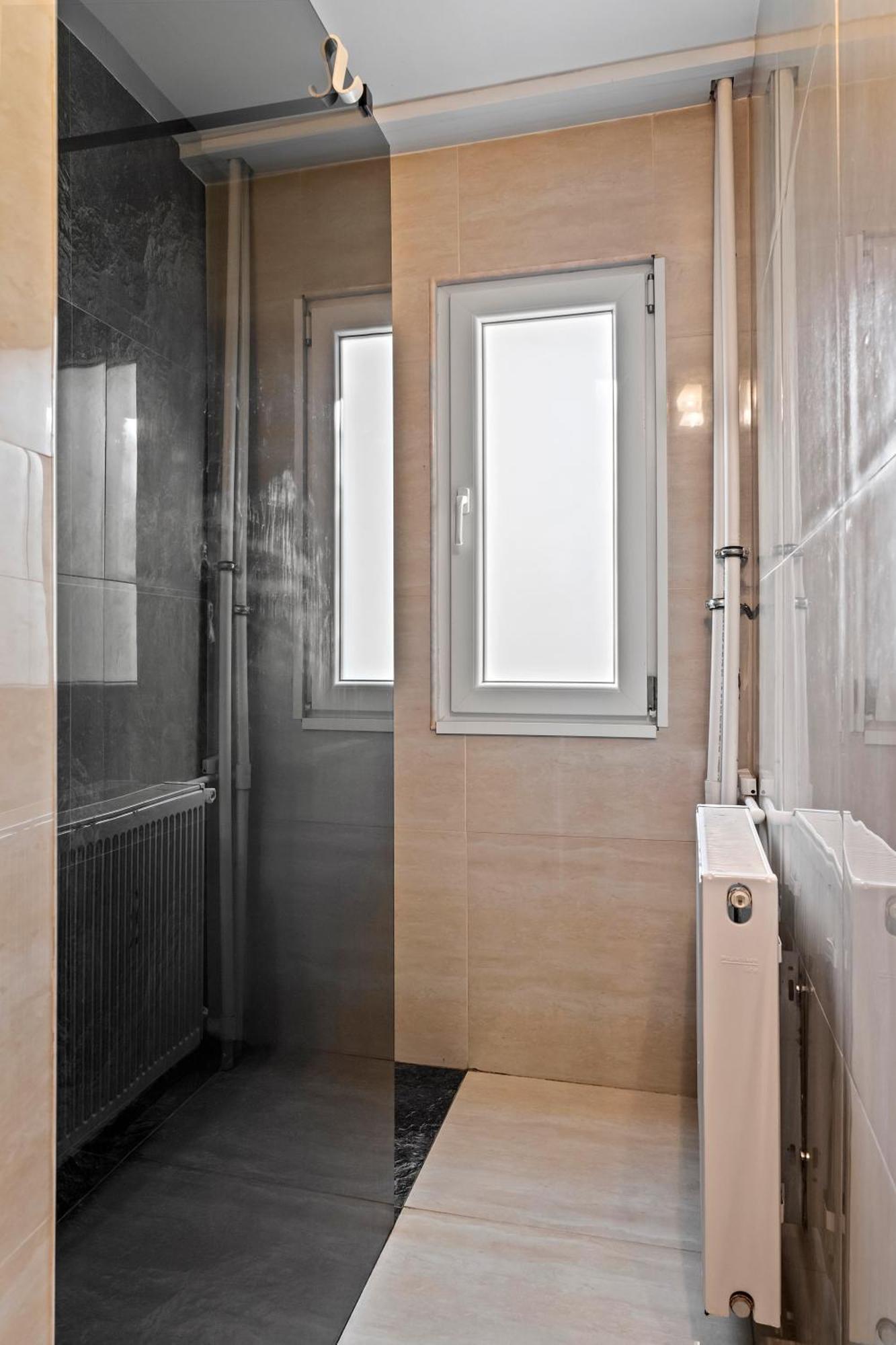 Garsoniera De Lux Si Eleganta Drumul Taberei بوخارست المظهر الخارجي الصورة